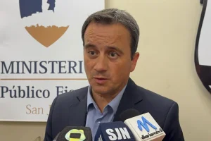 Polémica por la gestión Uñac: aseguran que usaron caños de cloaca en una obra clave de agua potable