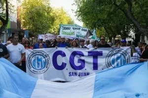 Treinta gremios se unen y crean una nueva intersindical