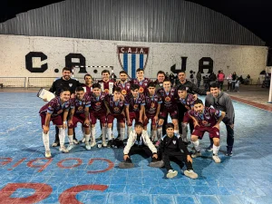 Lluvia de goles y una punta compartida en el Clausura de futsal
