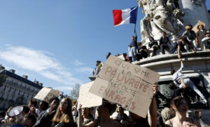 París en llamas: caos y represión en masiva protesta contra Macron