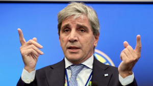 Caputo negocia US$ 10.000 millones con el Banco Mundial